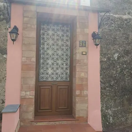 Il Casale La Lupa Nunziata
